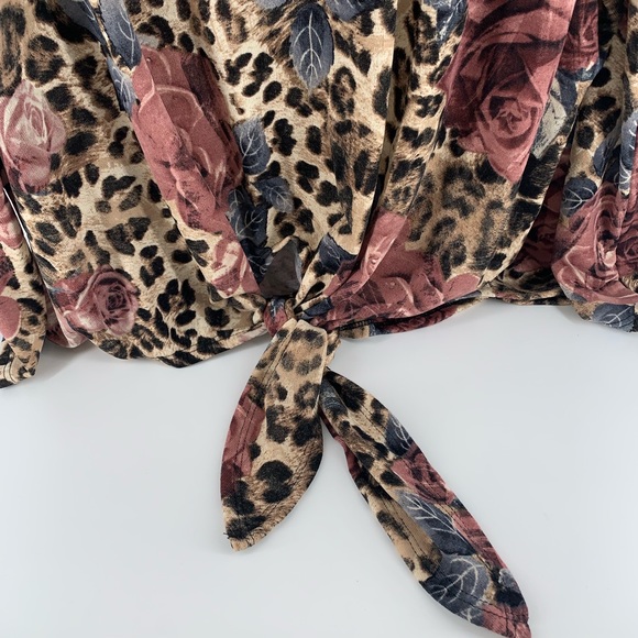 Entro Animal Print & Floral Oversized Front Tie - Picture 4 of 6